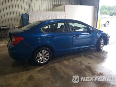 Trzecie zdjęcie samochodu z tyłu: 2012 HONDA CIVIC LX VIN:19XFB2F55CE315102 - miniatura