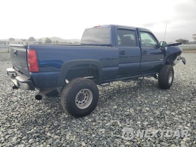 Trzecie zdjęcie samochodu z tyłu: 2002 CHEVROLET SILVERADO K2500 HEAVY DUTY VIN:1GCHK23152F138582 - miniatura