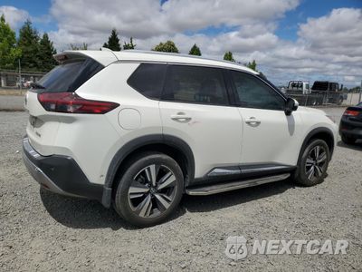 Trzecie zdjęcie samochodu z tyłu: 2021 NISSAN ROGUE PLATINUM VIN:JN8AT3DC6MW108020 - miniatura