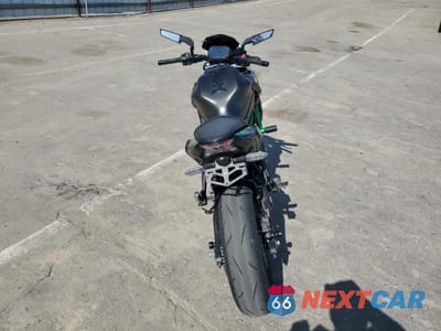 Czwarte zdjęcie samochodu z boku: 2023 KAWASAKI ER650 N VIN:ML5EREN14PDA88982 - miniatura