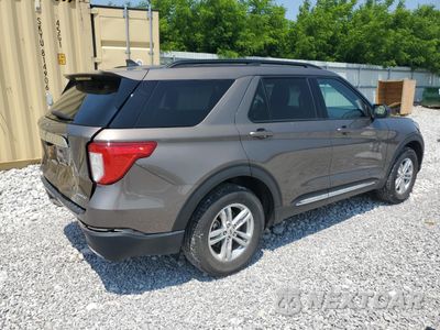 Trzecie zdjęcie samochodu z tyłu: 2021 FORD EXPLORER XLT VIN:1FMSK8DH6MGB41648 - miniatura