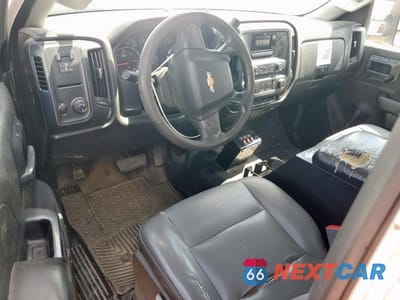 Zdjęcie 8 z 12 samochodu: 2015 CHEVROLET SILVERADO C3500 VIN:1GB3CYCG7FZ536996 - miniatura