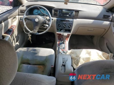 Zdjęcie 8 z 12 samochodu: 2003 TOYOTA COROLLA CE VIN:1NXBR32E43Z161596 - miniatura