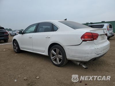 Drugie zdjęcie samochodu z przodu: 2012 VOLKSWAGEN PASSAT SE VIN:1VWBH7A35CC064831 - miniatura