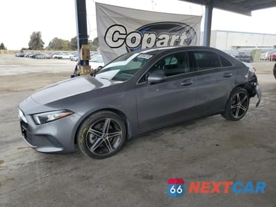2021 MERCEDES-BENZ A 220 W1K3G4EB7MJ309867 - główne zdjęcie licytacji z USA - miniatura