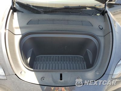 Zdjęcie 12 z 13 samochodu: 2024 TESLA MODEL Y VIN:7SAYGDEE7RA228327 - miniatura