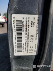 Zdjęcie 13 z 15 samochodu: 2006 CHRYSLER 300C VIN:2C3LA63H96H165827 - miniatura