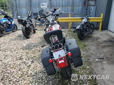 Czwarte zdjęcie samochodu z boku: 2008 HARLEY-DAVIDSON XL1200 C VIN:1HD1CT3148K435877 - miniatura