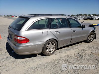 Trzecie zdjęcie samochodu z tyłu: 2004 MERCEDES-BENZ E 320 4MATIC VIN:WDBUH82J24X111482 - miniatura