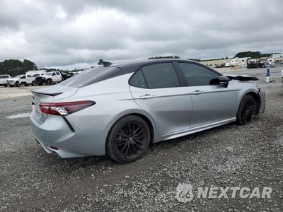 Trzecie zdjęcie samochodu z tyłu: 2021 TOYOTA CAMRY XSE VIN:4T1K61AK6MU470914 - miniatura