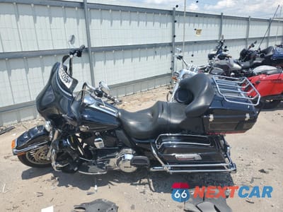Trzecie zdjęcie samochodu z tyłu: 2012 HARLEY-DAVIDSON FLHTCU ULTRA CLASSIC ELECTRA GLIDE VIN:1HD1FCM14CB673002 - miniatura