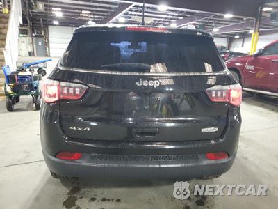 Zdjęcie 6 z 15 samochodu: 2017 JEEP COMPASS LATITUDE VIN:3C4NJDBB6HT666559 - miniatura