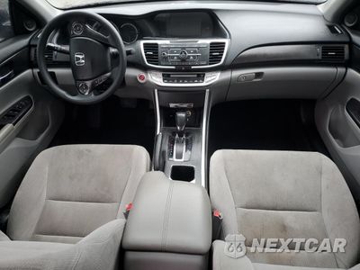 Zdjęcie 8 z 14 samochodu: 2015 HONDA ACCORD EX VIN:1HGCR2F71FA208475 - miniatura