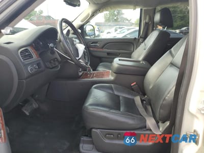 Zdjęcie 7 z 14 samochodu: 2013 CHEVROLET AVALANCHE LTZ VIN:3GNMCGE00DG304349 - miniatura