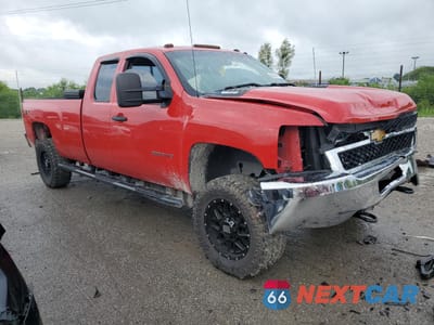 Czwarte zdjęcie samochodu z boku: 2012 CHEVROLET SILVERADO K3500 VIN:1GC5KZC81CZ226750 - miniatura