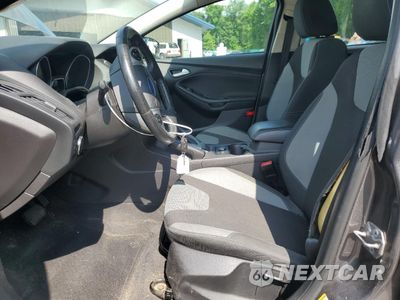 Zdjęcie 7 z 14 samochodu: 2014 FORD FOCUS SE VIN:1FADP3F24EL424283 - miniatura
