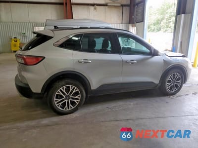 Trzecie zdjęcie samochodu z tyłu: 2020 FORD ESCAPE SEL VIN:1FMCU9H65LUA51808 - miniatura