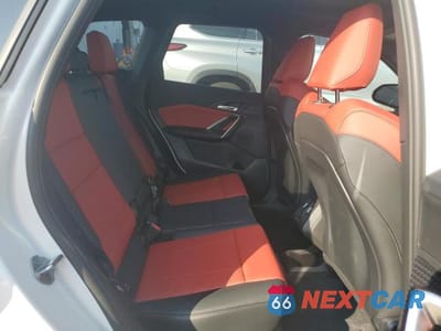 Zdjęcie 10 z 12 samochodu: 2025 BMW X1 XDRIVE28I VIN:WBX73EF04S5138398 - miniatura
