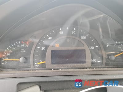 Zdjęcie 9 z 13 samochodu: 2003 MERCEDES-BENZ G 500 VIN:WDCYR49E83X135263 - miniatura