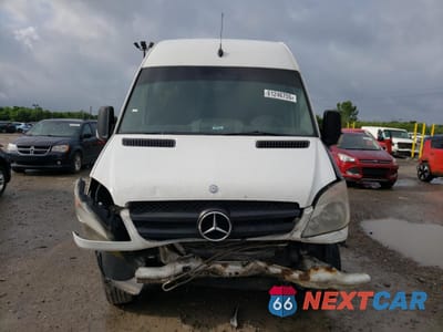 Piąte zdjęcie samochodu w środku: 2013 MERCEDES-BENZ SPRINTER 2500 VIN:WD3PE8CC8D5745845 - miniatura