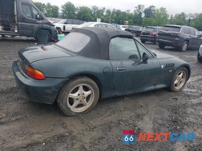Trzecie zdjęcie samochodu z tyłu: 1996 BMW Z3 1.9 VIN:4USCH7324TLB73578 - miniatura
