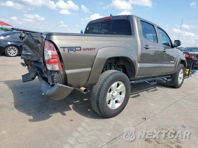 Trzecie zdjęcie samochodu z tyłu: 2015 TOYOTA TACOMA DOUBLE CAB PRERUNNER VIN:5TFJU4GN8FX078625 - miniatura