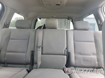 Zdjęcie 10 z 13 samochodu: 2006 NISSAN ARMADA SE VIN:5N1AA08B16N700561 - miniatura