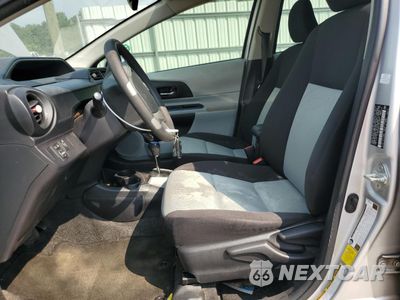 Zdjęcie 7 z 14 samochodu: 2013 TOYOTA PRIUS C VIN:JTDKDTB37D1542847 - miniatura