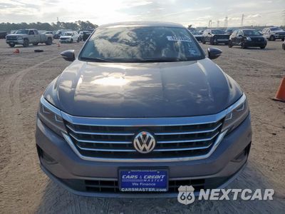 Piąte zdjęcie samochodu w środku: 2021 VOLKSWAGEN PASSAT S VIN:1VWAA7A38MC016967 - miniatura