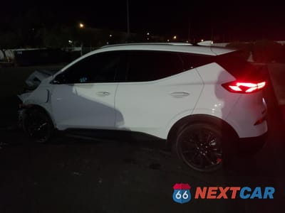 Drugie zdjęcie samochodu z przodu: 2023 CHEVROLET BOLT EUV LT VIN:1G1FY6S06P4124966 - miniatura