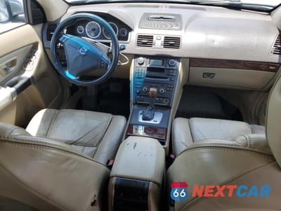 Zdjęcie 8 z 13 samochodu: 2013 VOLVO XC90 3.2 VIN:YV4952CZ3D1642031 - miniatura