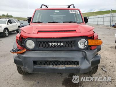 Piąte zdjęcie samochodu w środku: 2012 TOYOTA FJ CRUISER VIN:JTEBU4BF1CK136325 - miniatura