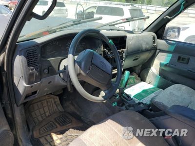 Zdjęcie 8 z 13 samochodu: 1997 TOYOTA TACOMA XTRACAB VIN:4TAWM72N2VZ261211 - miniatura