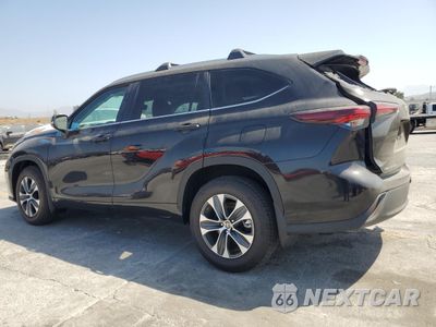 Drugie zdjęcie samochodu z przodu: 2024 TOYOTA HIGHLANDER LE VIN:5TDKDRBH7RS569412 - miniatura