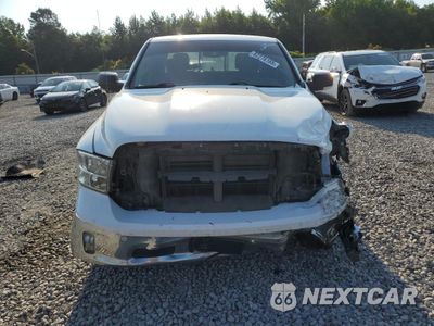 Piąte zdjęcie samochodu w środku: 2016 RAM 1500 SLT VIN:1C6RR7LT7GS371965 - miniatura