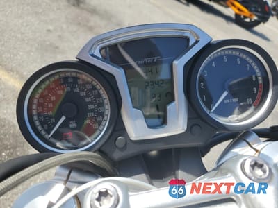 Zdjęcie 7 z 9 samochodu: 2016 BMW R NINE T VIN:WB10A1604GZ676206 - miniatura