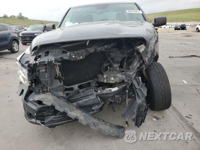 Piąte zdjęcie samochodu w środku: 2017 RAM 1500 ST VIN:1C6RR7FG1HS862015 - miniatura