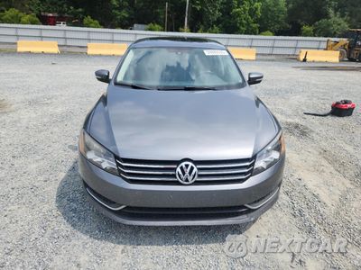 Piąte zdjęcie samochodu w środku: 2013 VOLKSWAGEN PASSAT SE VIN:1VWBN7A33DC147829 - miniatura