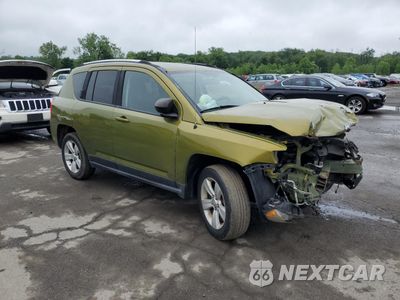 Czwarte zdjęcie samochodu z boku: 2012 JEEP COMPASS SPORT VIN:1C4NJDBBXCD563367 - miniatura