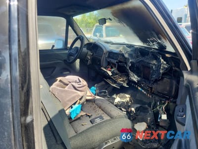 Zdjęcie 8 z 12 samochodu: 1993 FORD F150 VIN:1FTDF15R9PLA99925 - miniatura