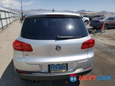 Zdjęcie 6 z 12 samochodu: 2018 VOLKSWAGEN TIGUAN LIMITED VIN:WVGAV7AX2JK003607 - miniatura