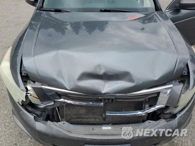 Zdjęcie 11 z 12 samochodu: 2010 HONDA ACCORD EXL VIN:1HGCP2F80AA026015 - miniatura