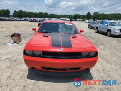 Piąte zdjęcie samochodu w środku: 2010 DODGE CHALLENGER SE VIN:2B3CJ4DV2AH260518 - miniatura