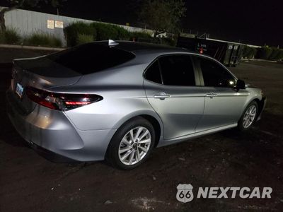 Trzecie zdjęcie samochodu z tyłu: 2024 TOYOTA CAMRY LE VIN:4T1C11AK6RU895284 - miniatura