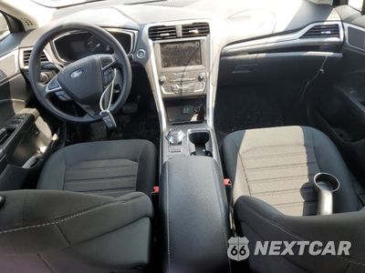 Zdjęcie 8 z 13 samochodu: 2019 FORD FUSION SE VIN:3FA6P0LU3KR263984 - miniatura