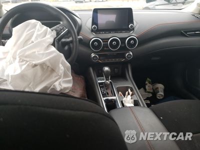Zdjęcie 8 z 12 samochodu: 2025 NISSAN SENTRA SR VIN:3N1AB8DV2SY306518 - miniatura