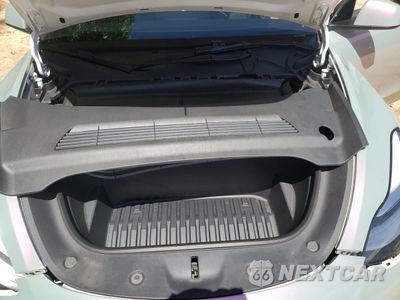 Zdjęcie 11 z 14 samochodu: 2023 TESLA MODEL Y VIN:7SAYGDEE8PA080783 - miniatura