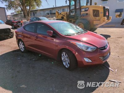 Czwarte zdjęcie samochodu z boku: 2013 HYUNDAI ELANTRA GLS VIN:5NPDH4AE7DH419449 - miniatura