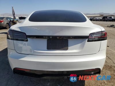 Zdjęcie 6 z 12 samochodu: 2023 TESLA MODEL S VIN:5YJSA1E5XPF517849 - miniatura