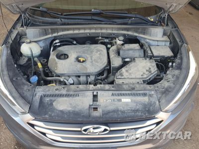 Zdjęcie 12 z 16 samochodu: 2018 HYUNDAI TUCSON SE VIN:KM8J2CA45JU672546 - miniatura